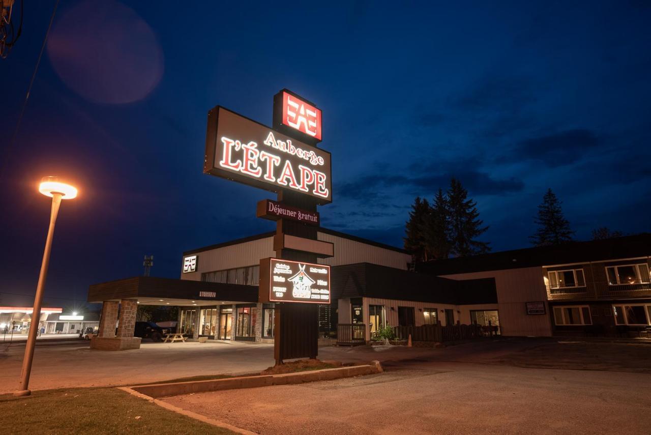 Auberge L'Etape Mont-Laurier Kültér fotó