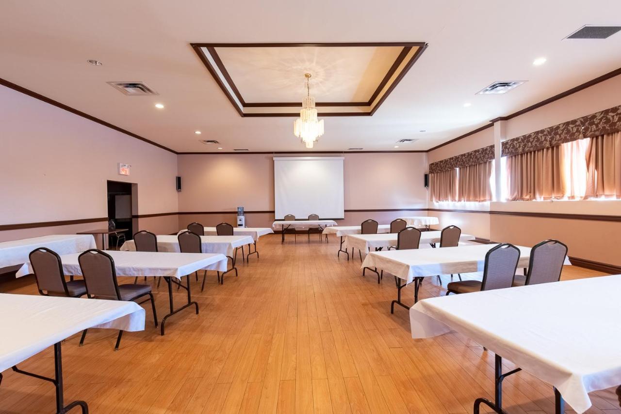 Auberge L'Etape Mont-Laurier Kültér fotó