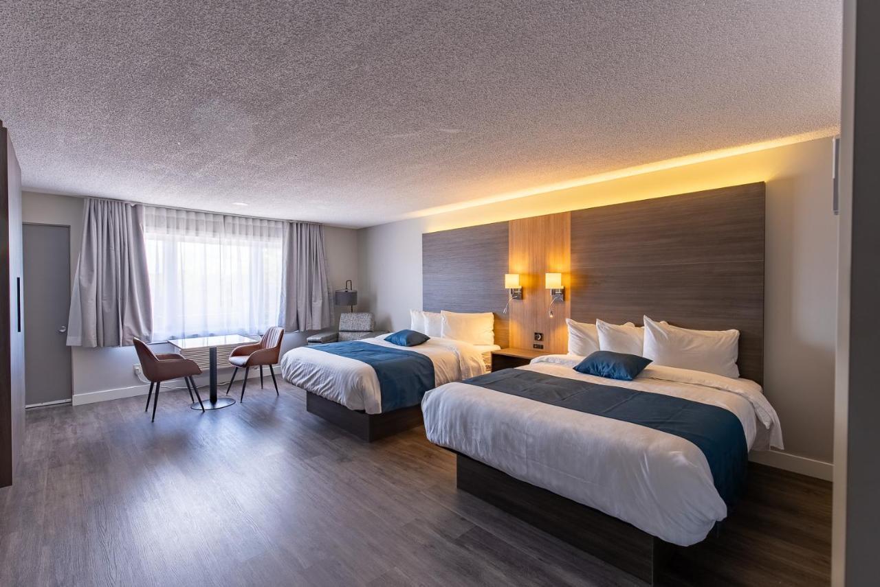 Auberge L'Etape Mont-Laurier Kültér fotó